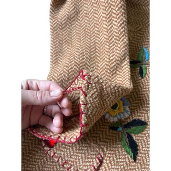 Soft Surroundings Embroidered Jewel Beaded Lambswool Angora Blazer Cardigan Size - Picture 6 of 11